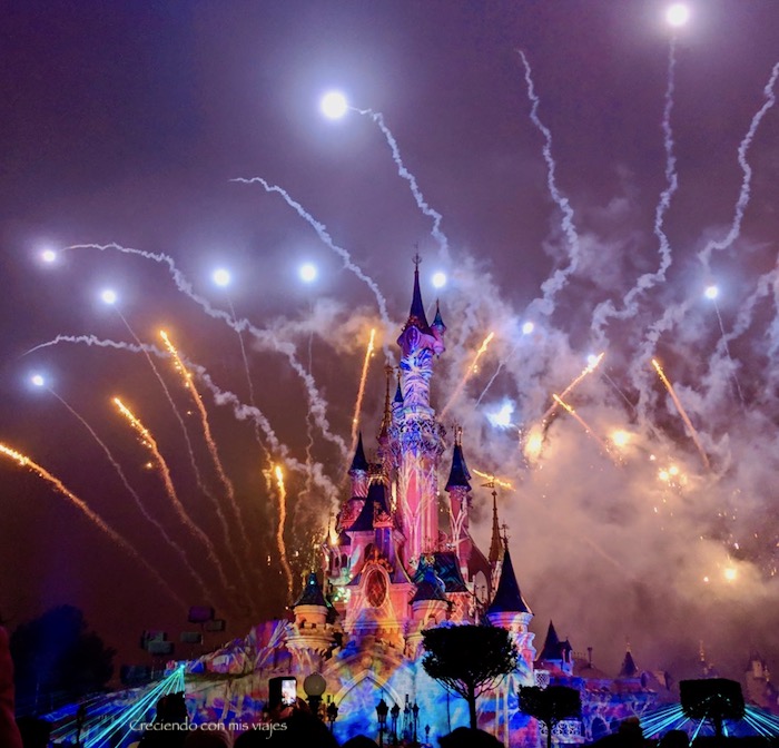 Fuegos artificiales en Disneyland Paris