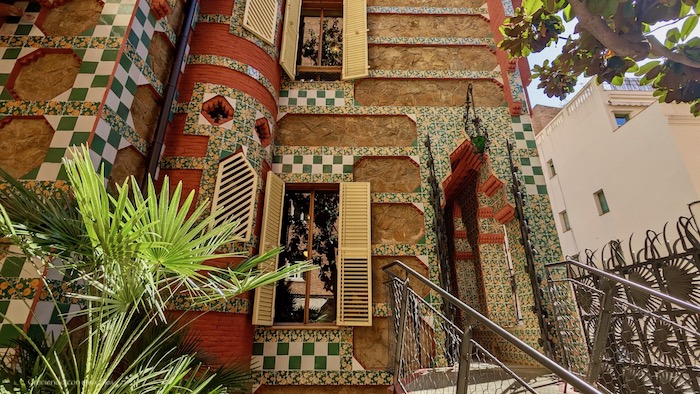 detalle fachada principal Casa Vicens - Casa Vicens Gaudí